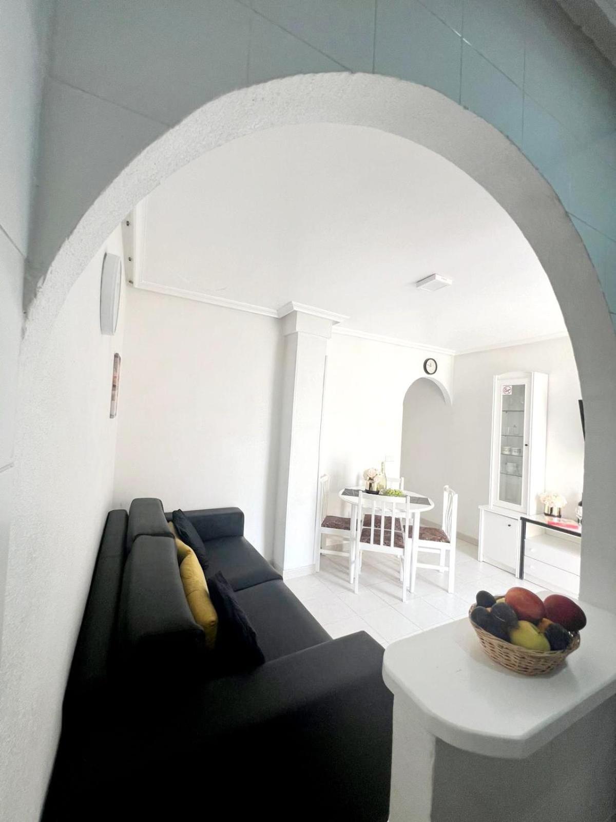 Holiday Apartment Τορεβιέχα Εξωτερικό φωτογραφία